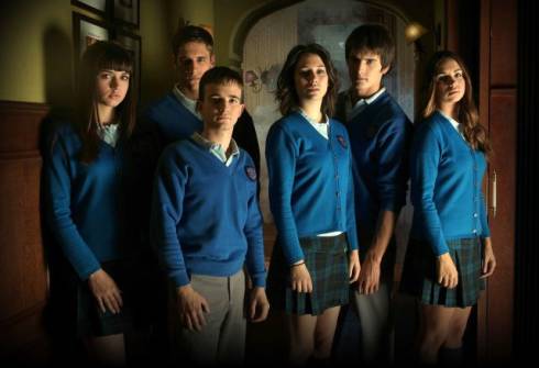 el-internado-students