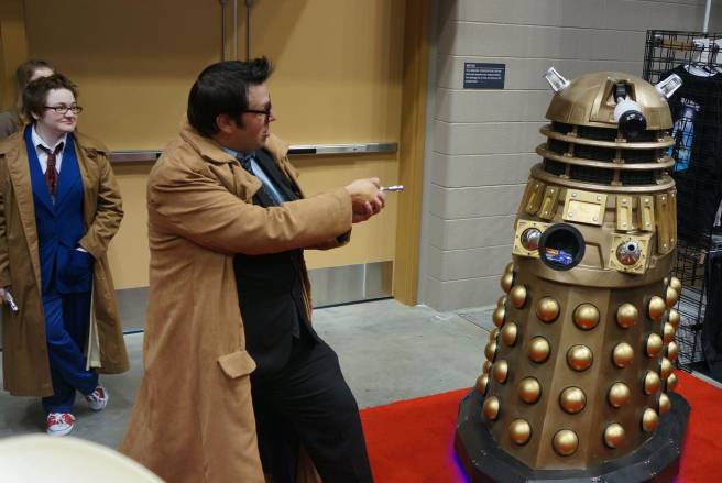 10th Doctor vs Dalek cosplay